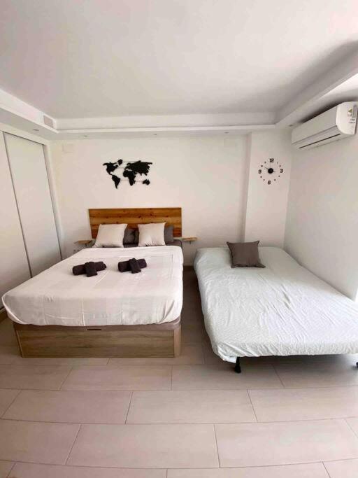 Loft Moderno - Vistas Mar Y Montana - Piscinas Leilighet Benalmádena Eksteriør bilde