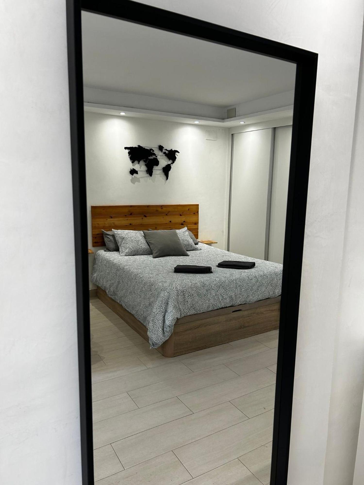 Loft Moderno - Vistas Mar Y Montana - Piscinas Leilighet Benalmádena Eksteriør bilde